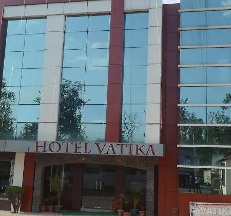 Hotel Vatika Dalhousie Exterior photo